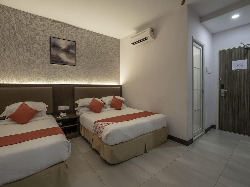 פטלין ג'איה Sunrise Hotel מראה חיצוני תמונה