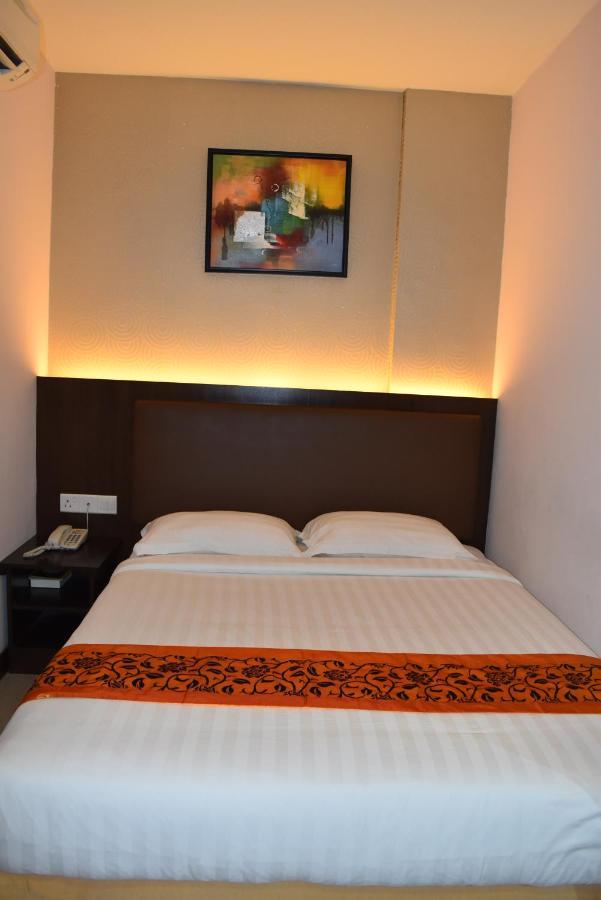 פטלין ג'איה Sunrise Hotel מראה חיצוני תמונה