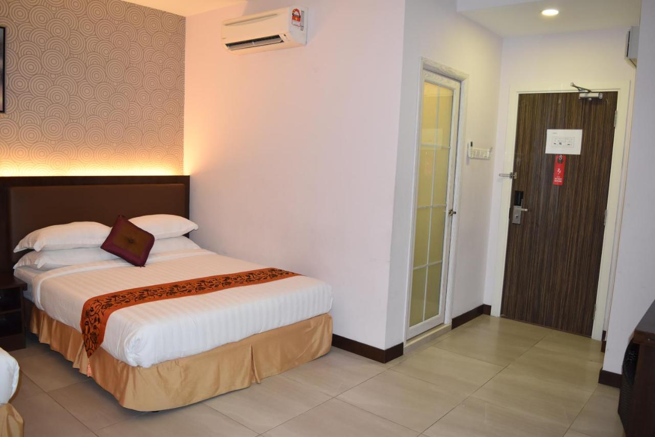 פטלין ג'איה Sunrise Hotel מראה חיצוני תמונה