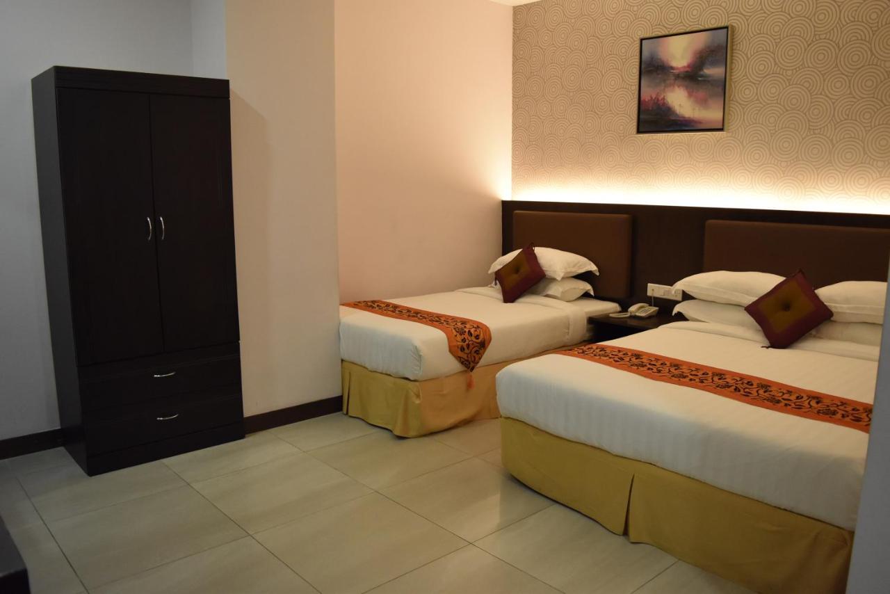 פטלין ג'איה Sunrise Hotel מראה חיצוני תמונה